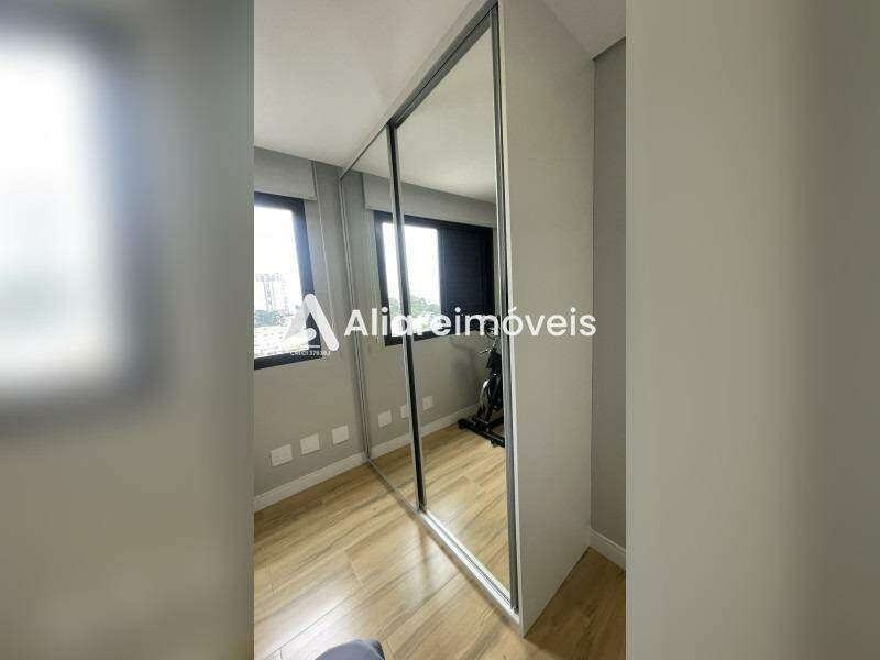 Apartamento à venda com 2 quartos, 79m² - Foto 20