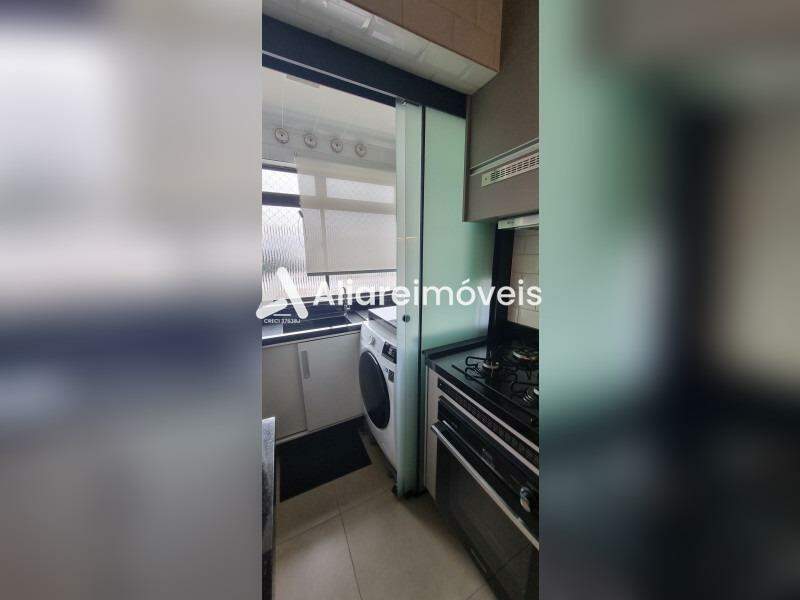 Apartamento à venda com 2 quartos, 79m² - Foto 29