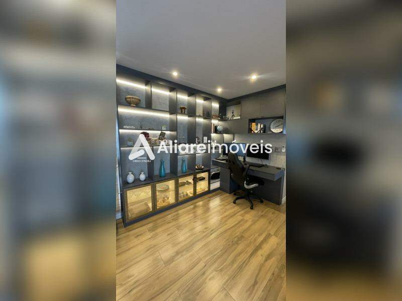 Apartamento à venda com 2 quartos, 79m² - Foto 9