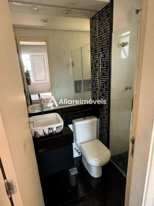 Apartamento à venda com 2 quartos, 64m² - Foto 13