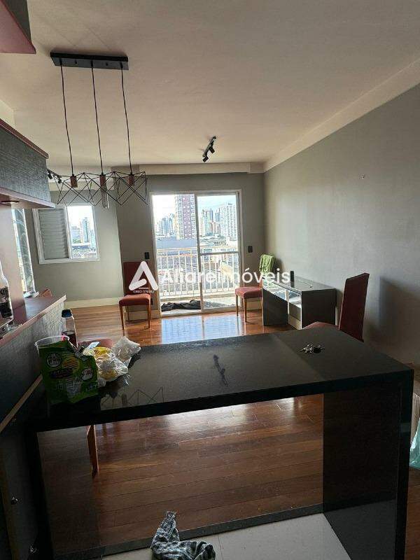 Apartamento à venda com 2 quartos, 64m² - Foto 5