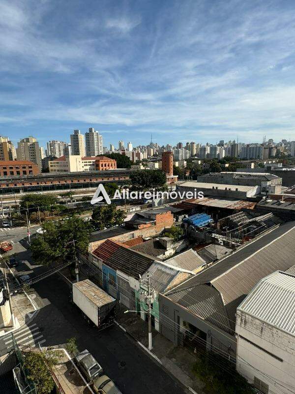 Apartamento à venda com 2 quartos, 64m² - Foto 12