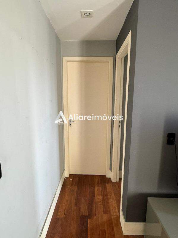 Apartamento à venda com 2 quartos, 64m² - Foto 23