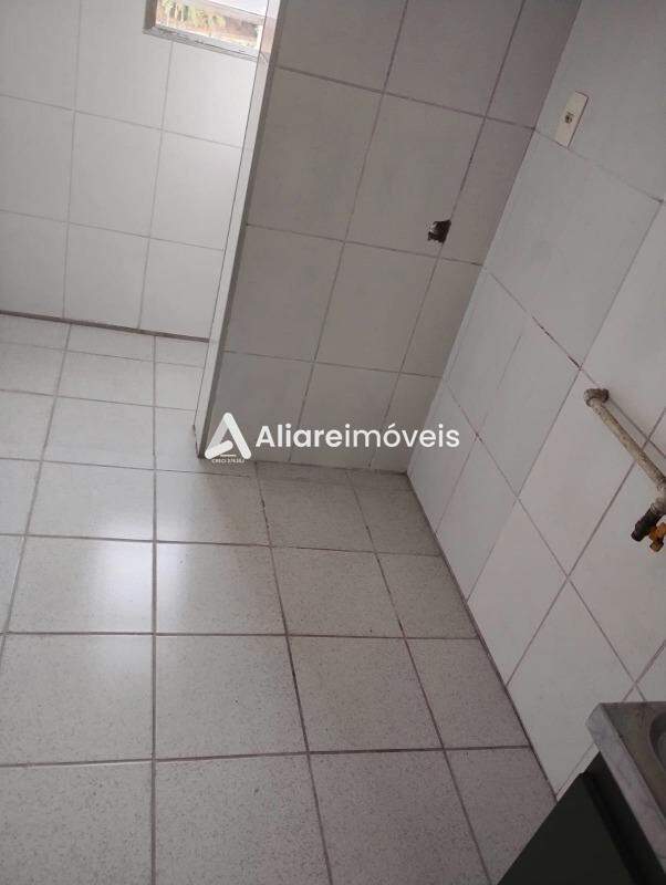 Apartamento para alugar com 1 quarto, 40m² - Foto 11