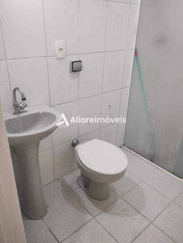 Apartamento para alugar com 1 quarto, 40m² - Foto 17