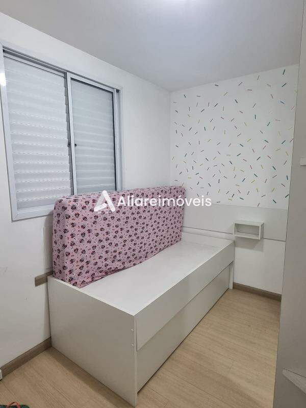 Apartamento à venda com 3 quartos, 61m² - Foto 3