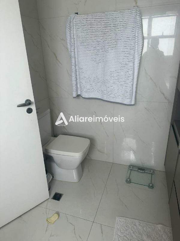 Apartamento para alugar com 3 quartos, 225m² - Foto 15