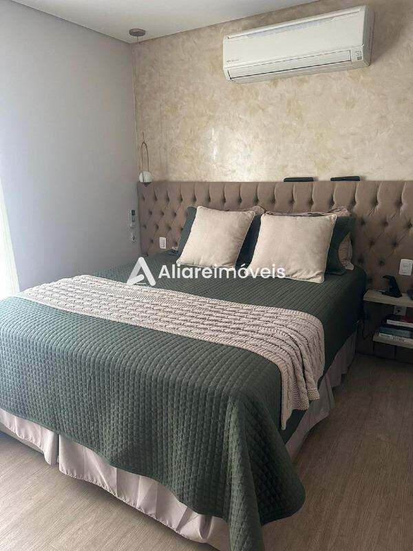 Apartamento para alugar com 3 quartos, 225m² - Foto 10