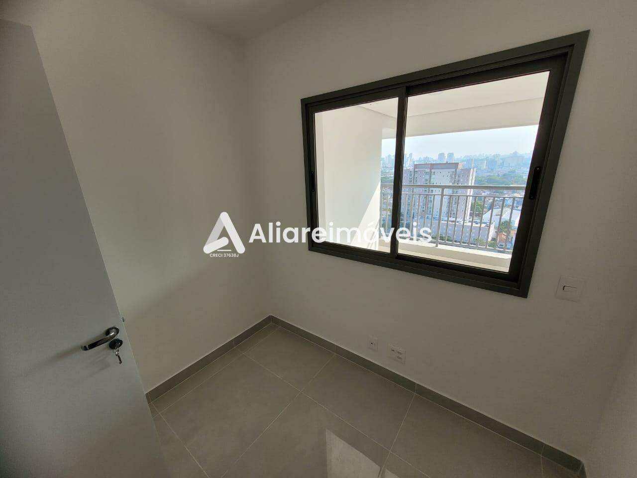 Apartamento à venda com 3 quartos, 95m² - Foto 12