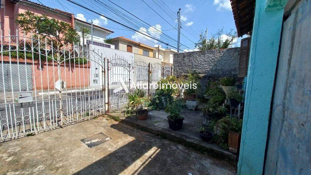 Casa à venda com 3 quartos, 176m² - Foto 2