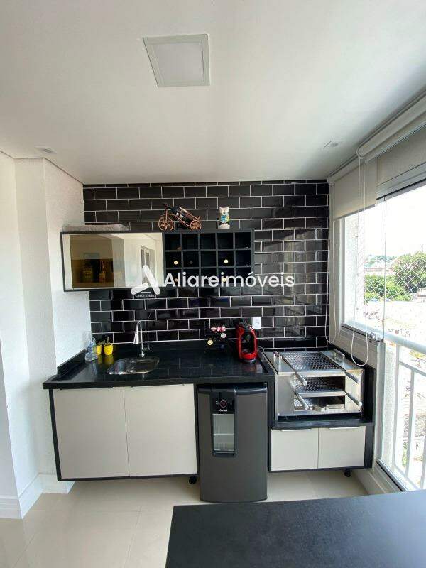 Apartamento à venda com 2 quartos, 62m² - Foto 13