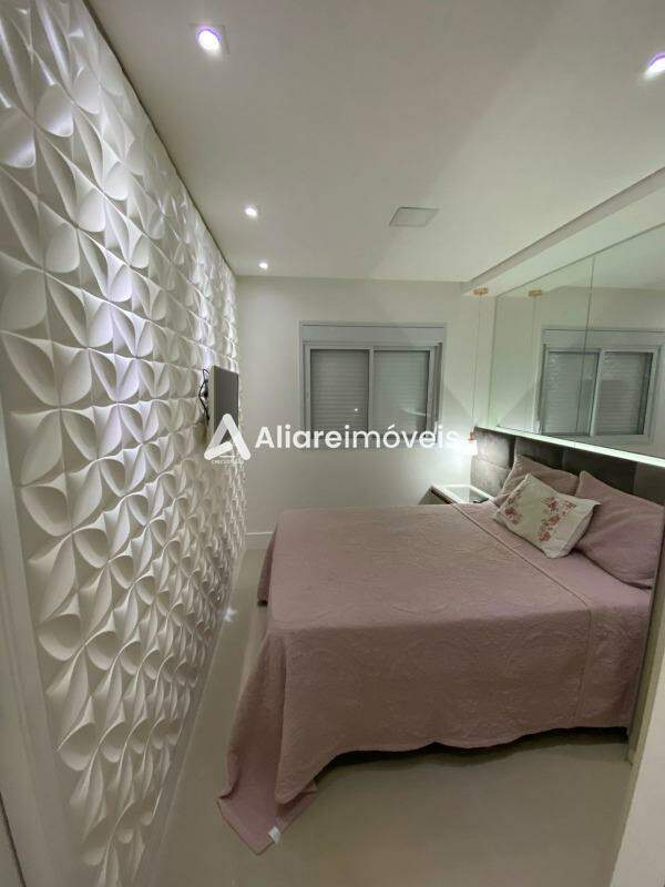 Apartamento à venda com 2 quartos, 62m² - Foto 20