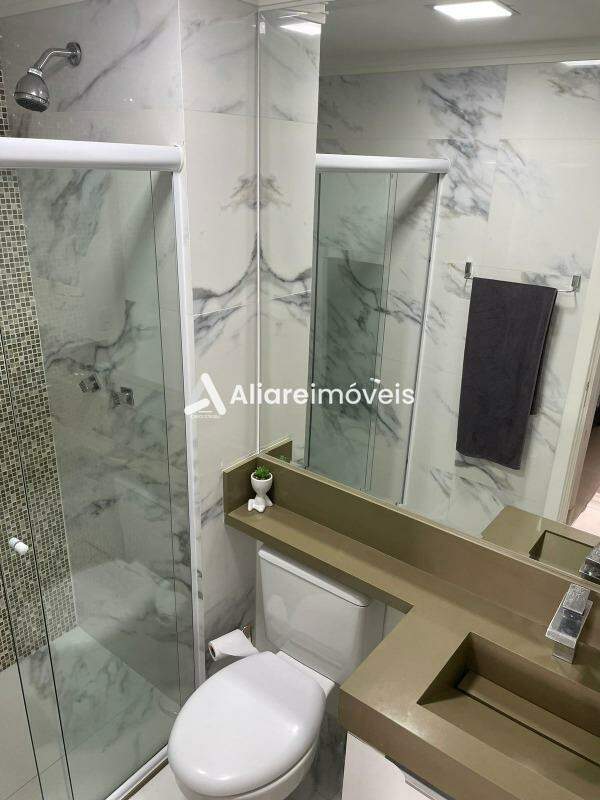 Apartamento à venda com 2 quartos, 62m² - Foto 14