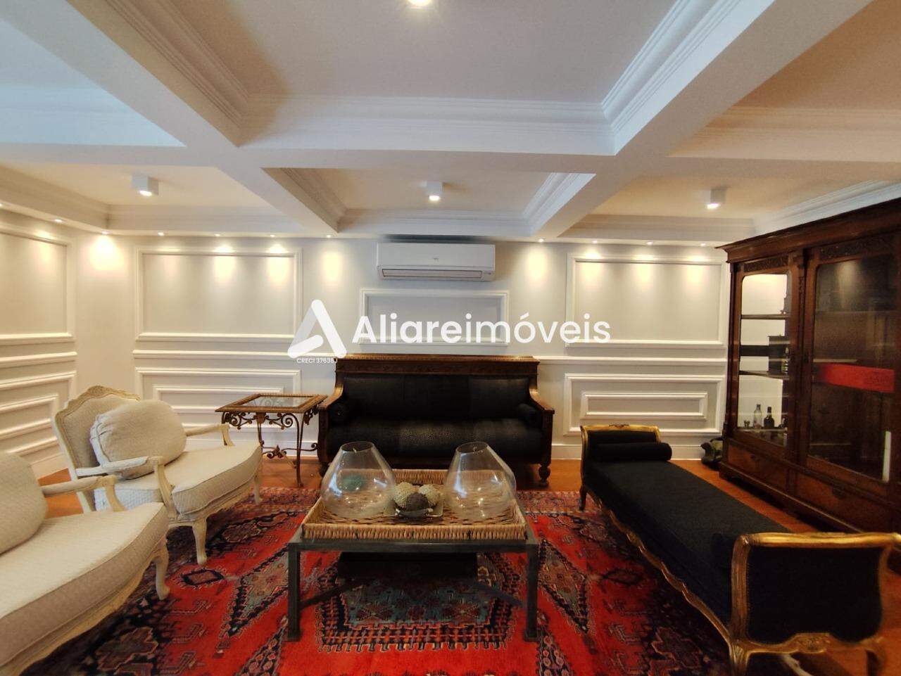 Apartamento à venda com 3 quartos, 240m² - Foto 9