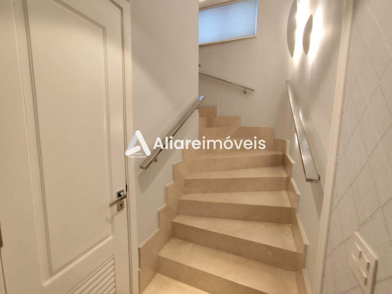 Apartamento à venda com 3 quartos, 240m² - Foto 18