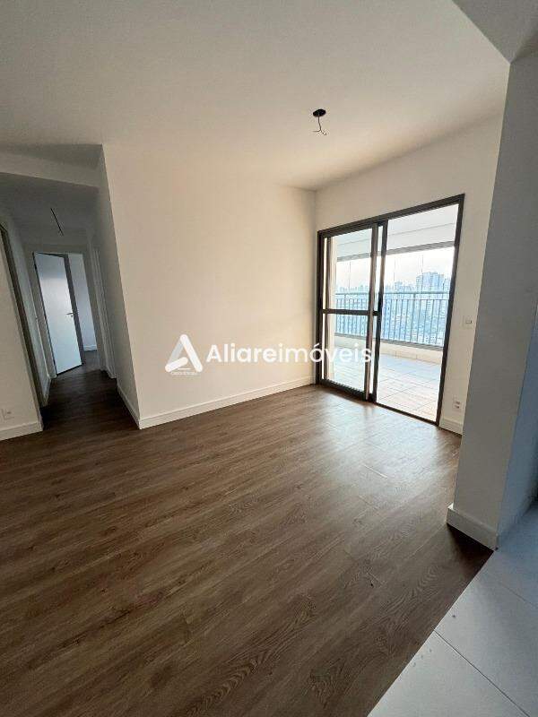 Apartamento para alugar com 2 quartos, 77m² - Foto 9