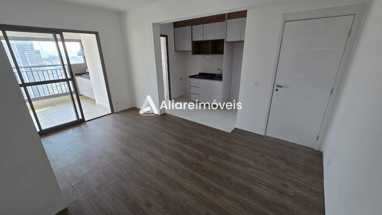 Apartamento para alugar com 2 quartos, 77m² - Foto 10