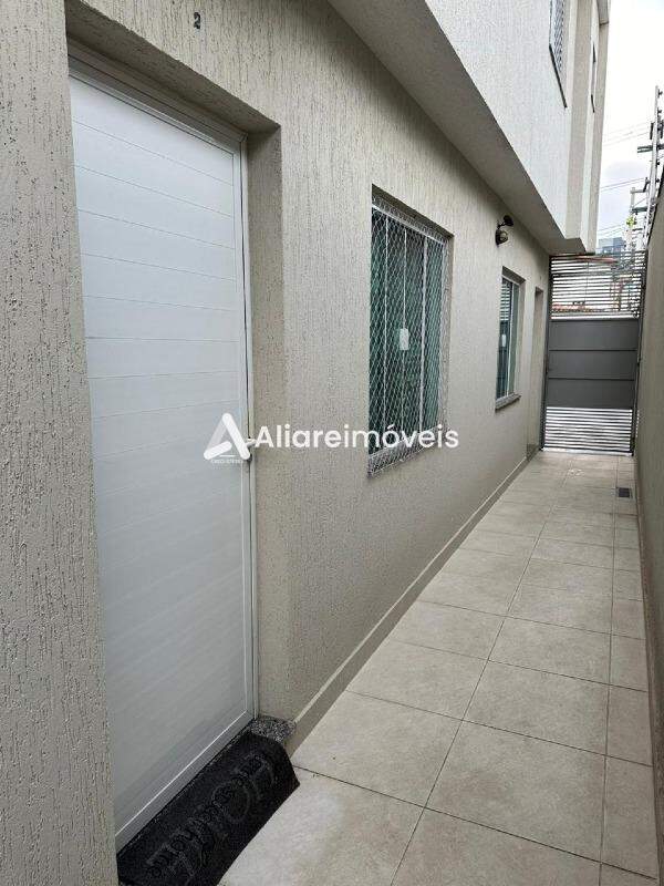 Casa para alugar com 2 quartos, 70m² - Foto 3