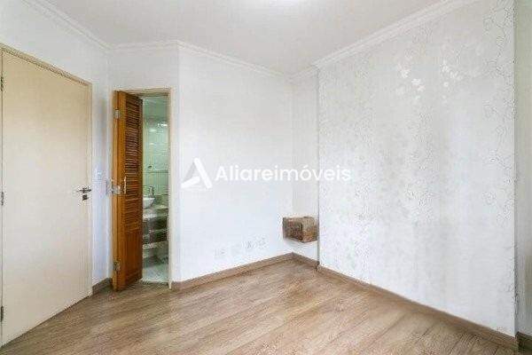 Apartamento à venda com 3 quartos, 68m² - Foto 18