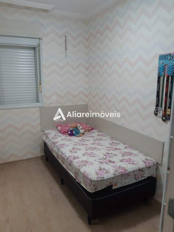 Apartamento à venda com 3 quartos, 107m² - Foto 15