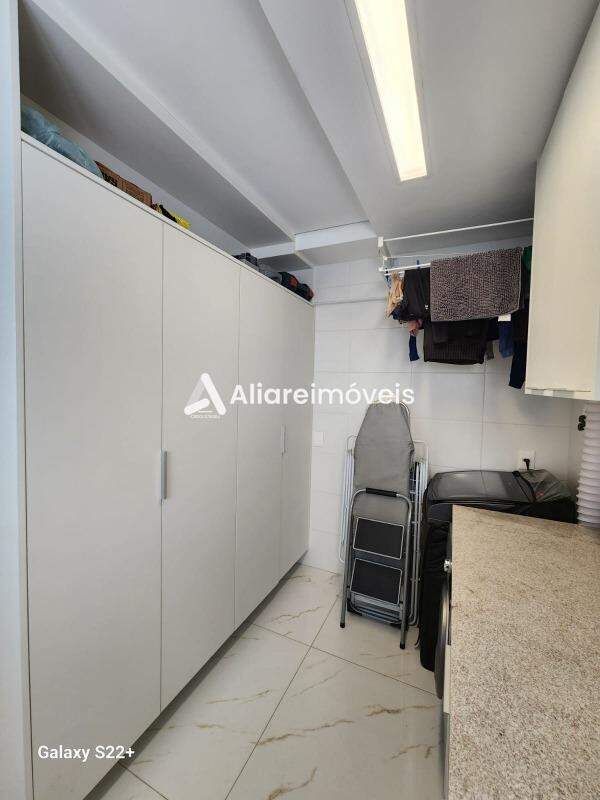 Apartamento à venda com 3 quartos, 134m² - Foto 30