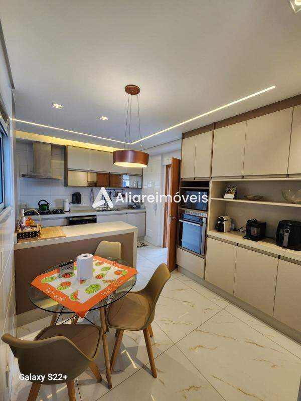 Apartamento à venda com 3 quartos, 134m² - Foto 15