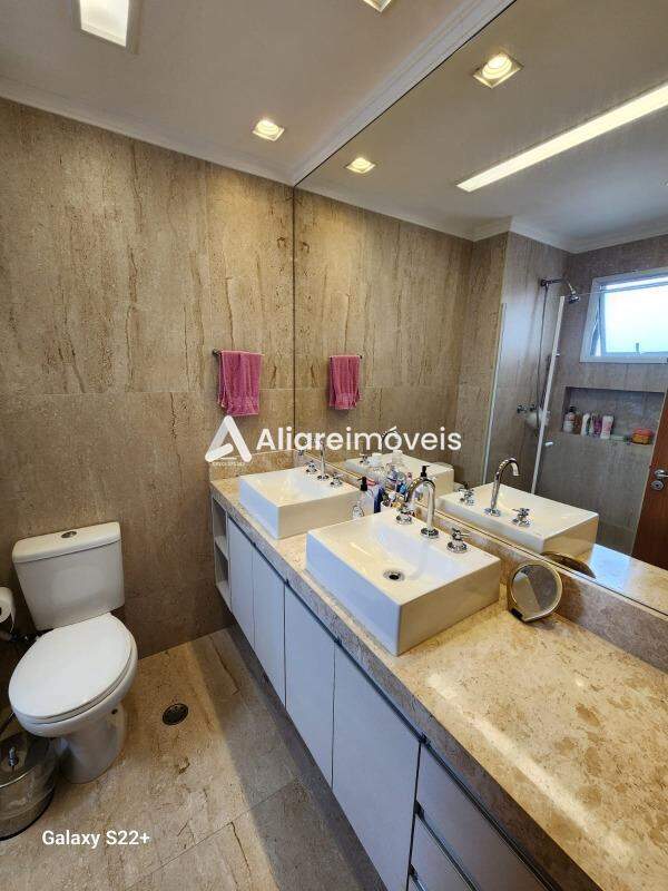 Apartamento à venda com 3 quartos, 134m² - Foto 28