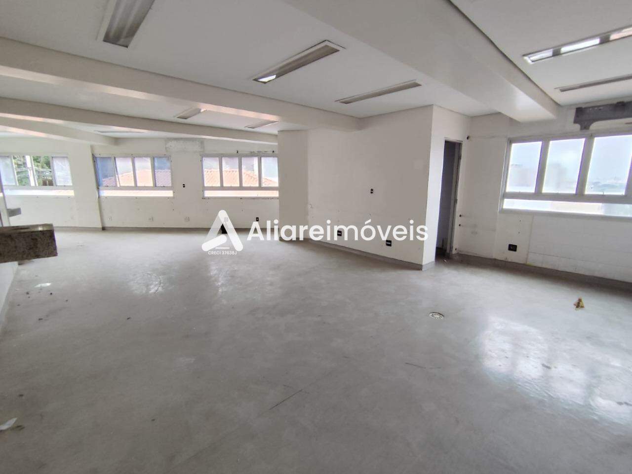 Casa Comercial para alugar, 1500m² - Foto 13