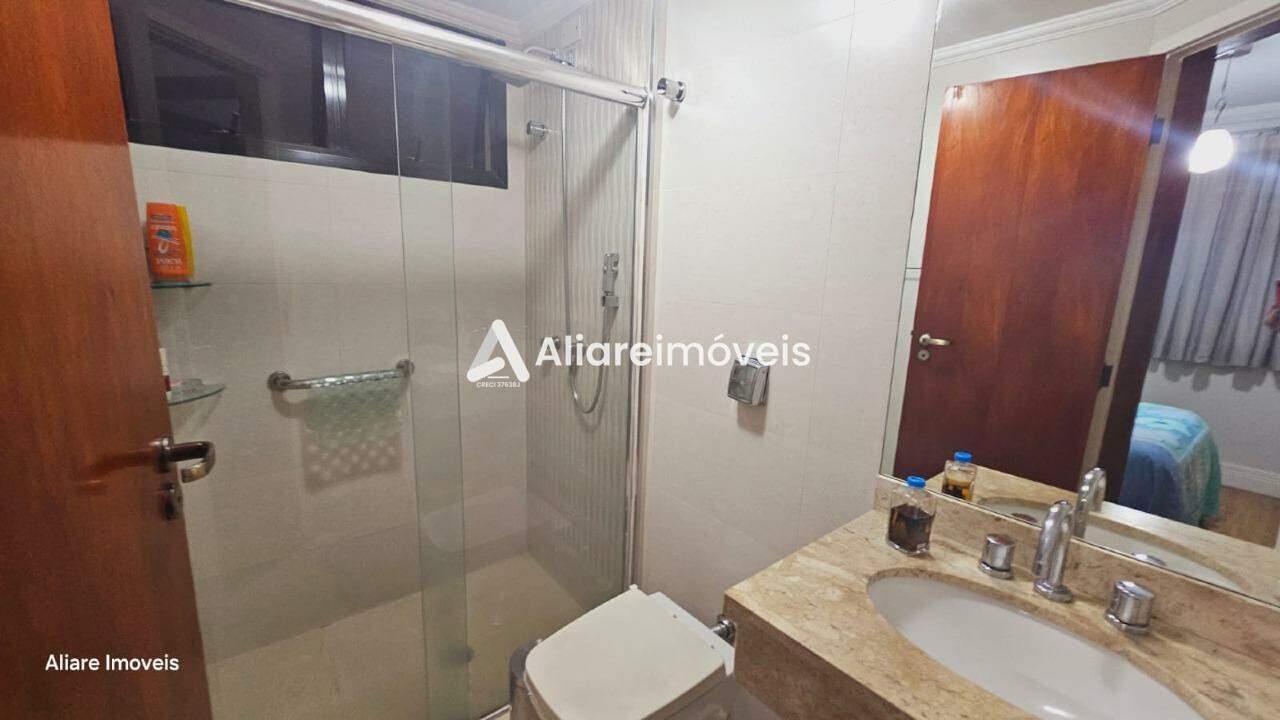 Apartamento à venda com 3 quartos, 80m² - Foto 19