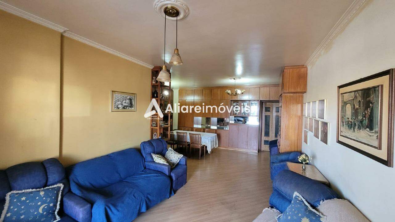 Apartamento à venda com 3 quartos, 212m² - Foto 3