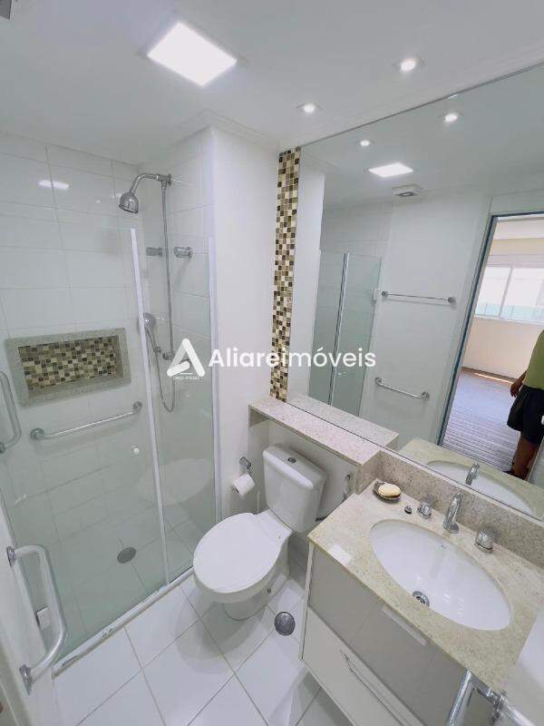 Apartamento à venda com 2 quartos, 83m² - Foto 7