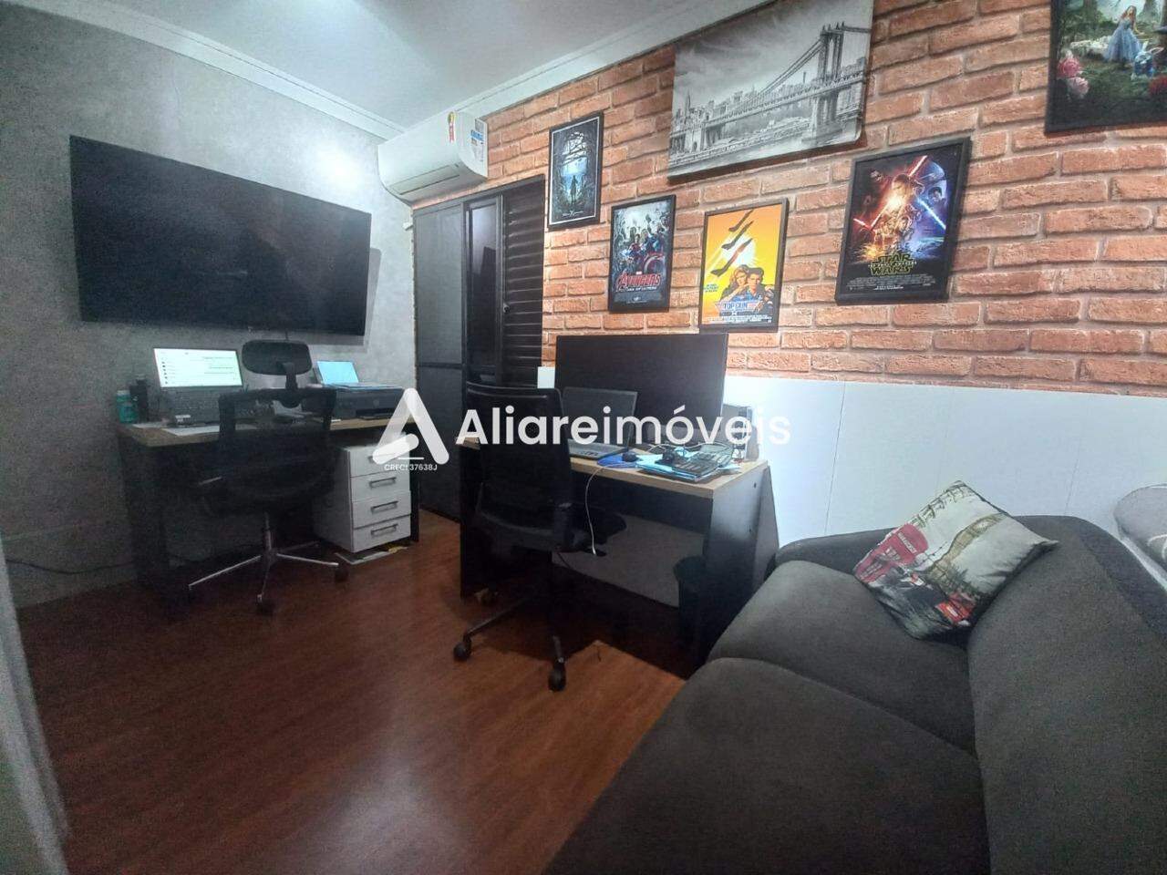 Casa à venda com 3 quartos, 105m² - Foto 8