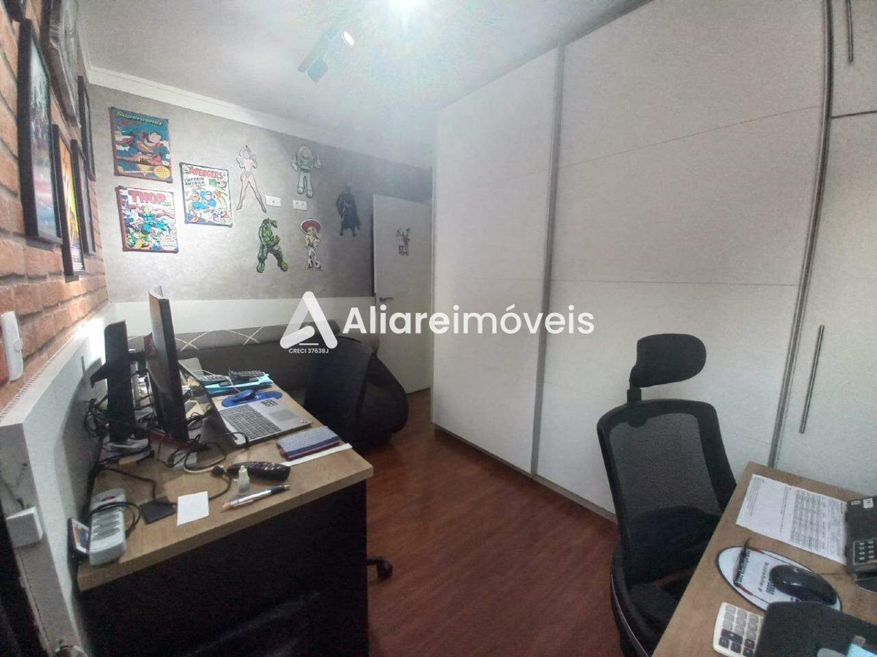 Casa à venda com 3 quartos, 105m² - Foto 15