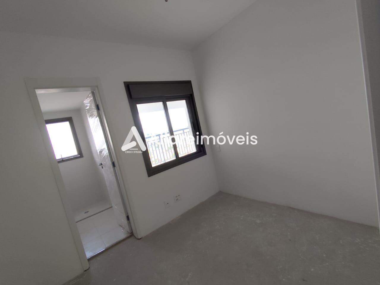 Apartamento à venda com 3 quartos, 118m² - Foto 13