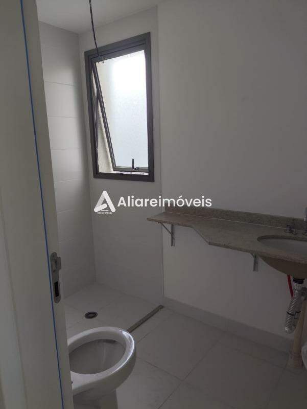 Apartamento à venda com 3 quartos, 118m² - Foto 4