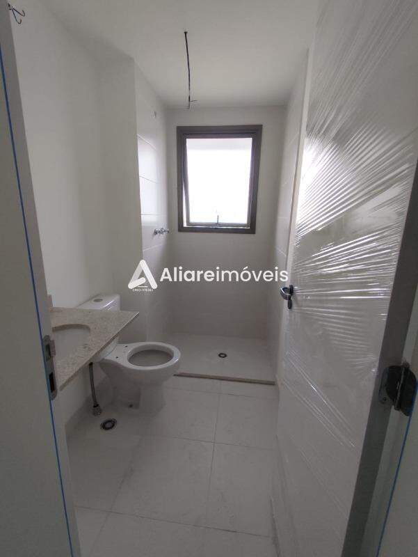 Apartamento à venda com 3 quartos, 118m² - Foto 10