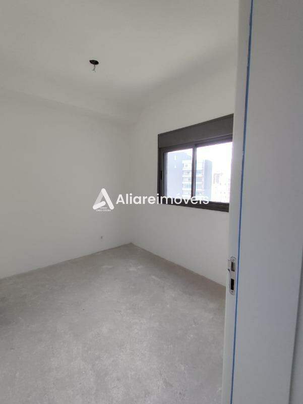 Apartamento à venda com 3 quartos, 118m² - Foto 7