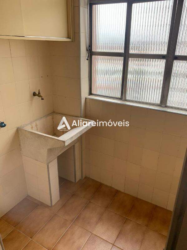 Apartamento à venda com 2 quartos, 70m² - Foto 6