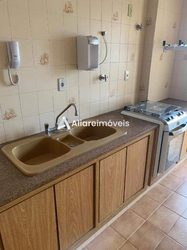 Apartamento à venda com 2 quartos, 70m² - Foto 5