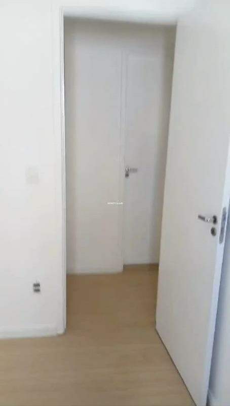 Apartamento à venda com 3 quartos, 68m² - Foto 12