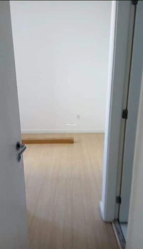 Apartamento à venda com 3 quartos, 68m² - Foto 8