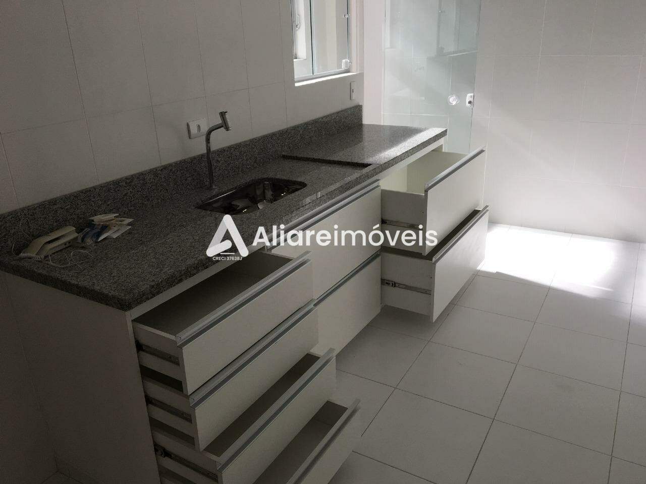 Apartamento à venda com 2 quartos, 80m² - Foto 12