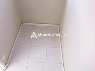 Apartamento à venda com 2 quartos, 80m² - Foto 15