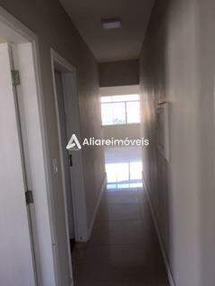 Apartamento à venda com 2 quartos, 80m² - Foto 9