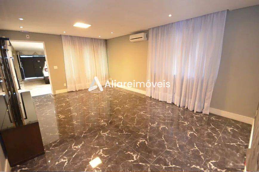 Casa à venda com 3 quartos, 265m² - Foto 7