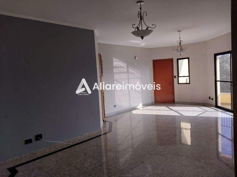 Apartamento à venda com 3 quartos, 128m² - Foto 4