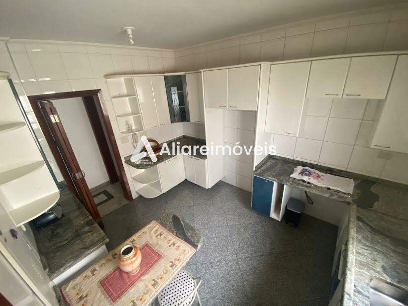 Apartamento à venda com 3 quartos, 128m² - Foto 23