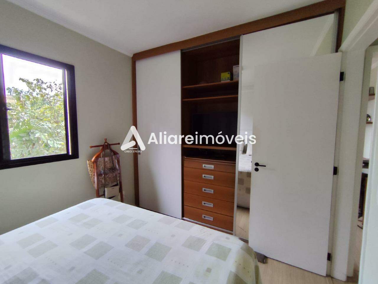 Apartamento à venda com 3 quartos, 70m² - Foto 7