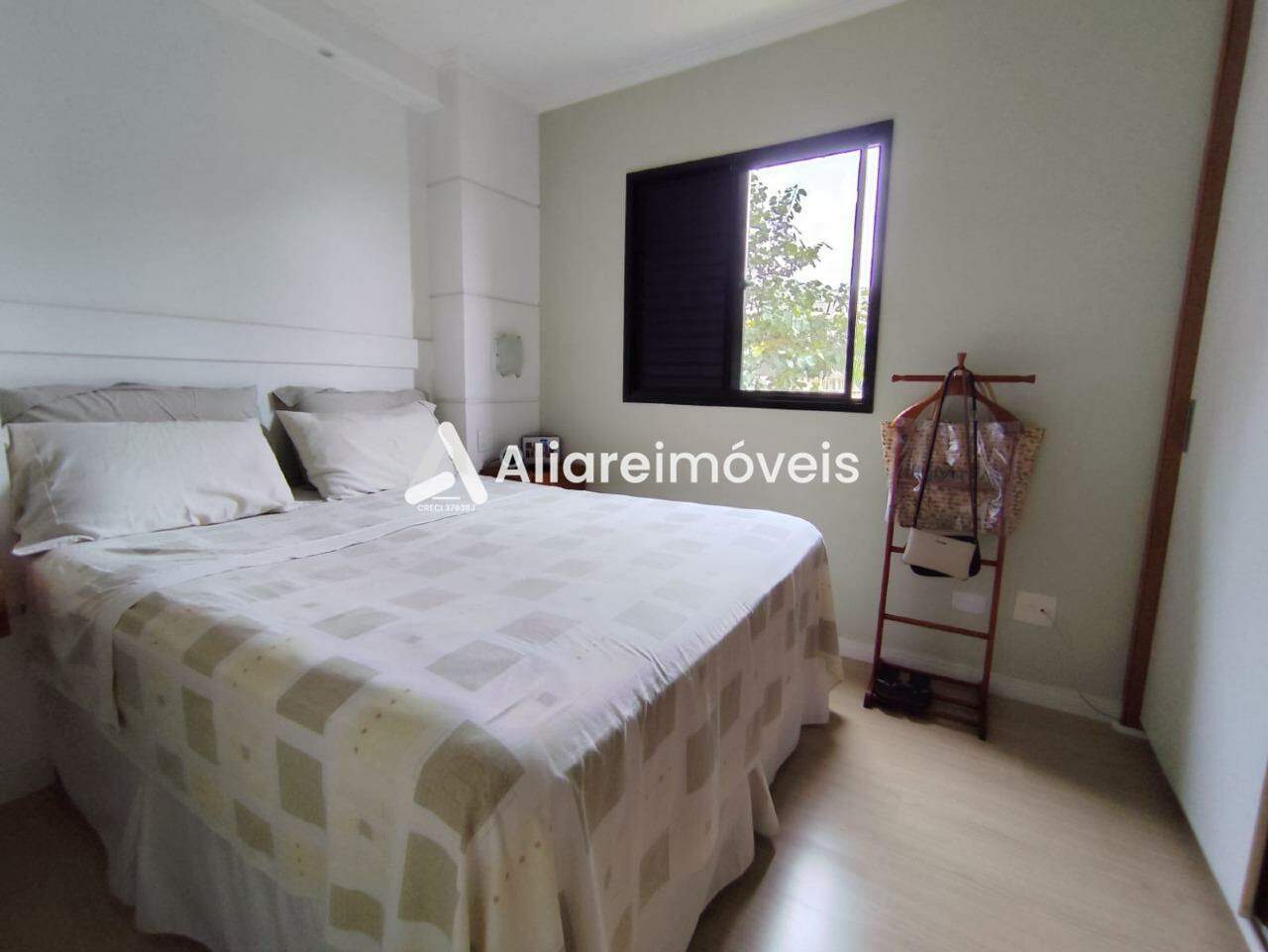 Apartamento à venda com 3 quartos, 70m² - Foto 8