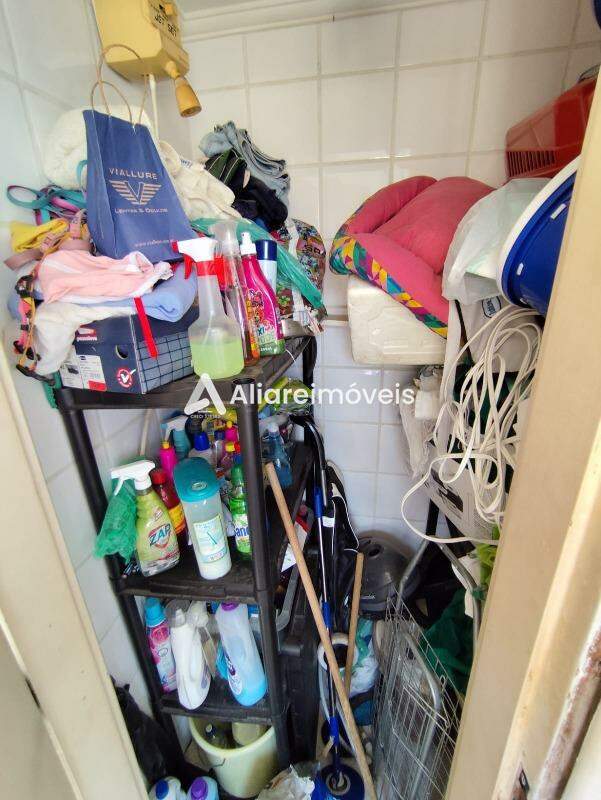 Apartamento à venda com 2 quartos, 85m² - Foto 9